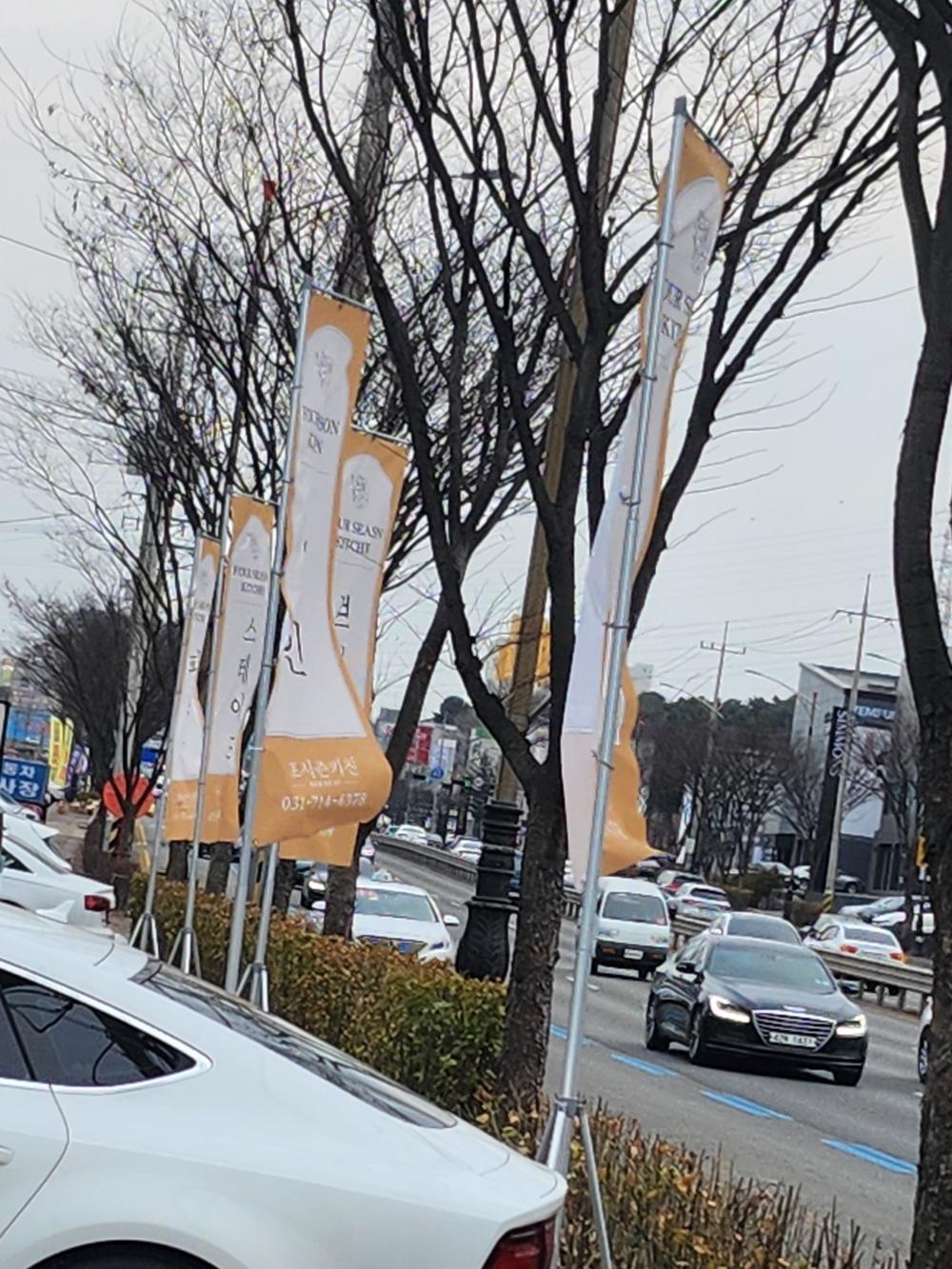 3695294320_P1eQnC6a_0a9ea20c59c336302763d8982f38afceaef0b8e4.jpg 이미지크게보기
