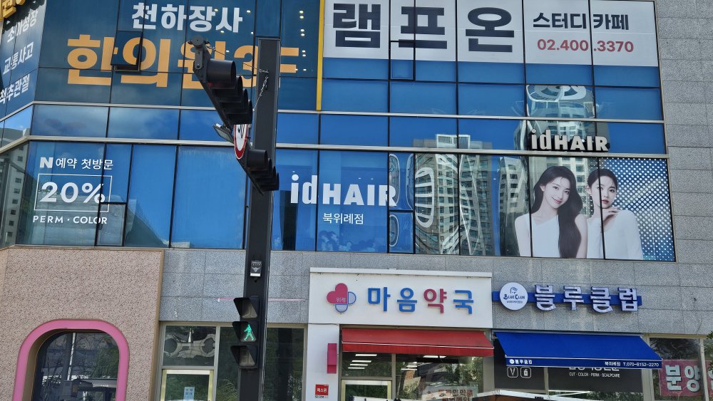 3076741372_fyhidERr_4f44a434c6791c1de308c59c0a29caae7e56c9d2.jpg 이미지크게보기