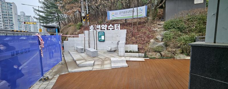 3695294320_Dpbxm1Es_a29f6776ced4aeb25ee32d9fcccdc9c90fa8fc74.jpg 이미지크게보기