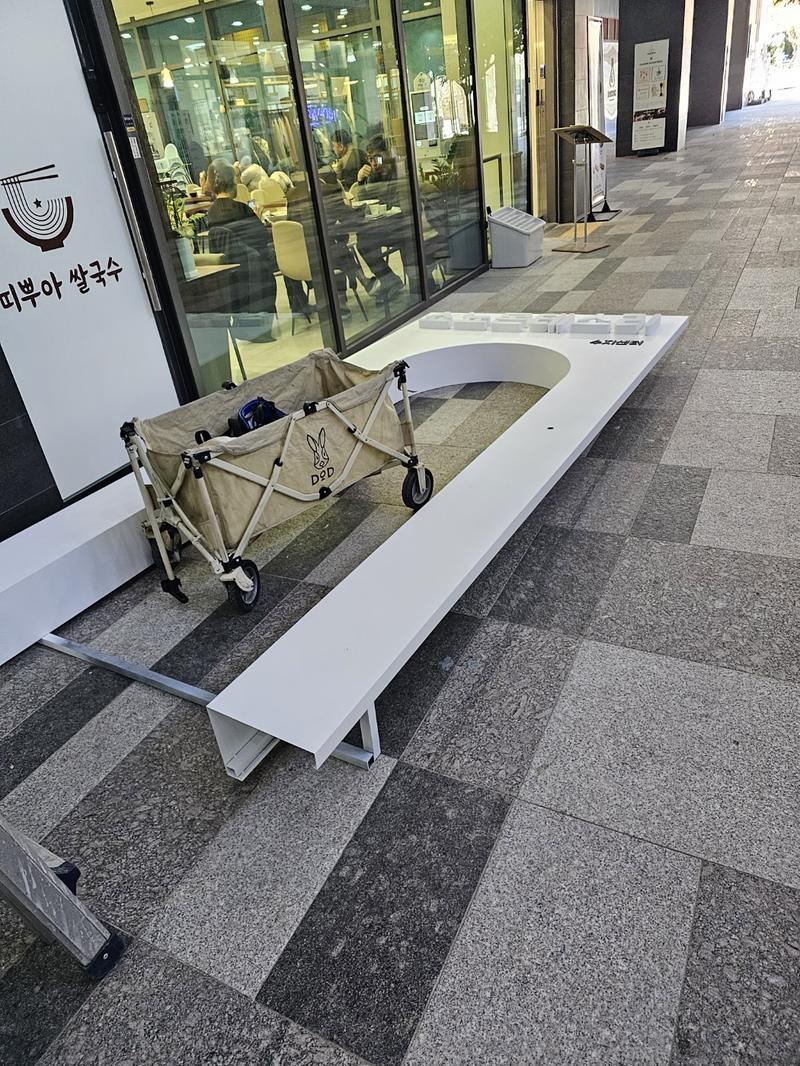 3695294320_trv8SuMJ_bd081cbb7693560ccd7bc5c86ea85a9edfeef96d.jpg 이미지크게보기