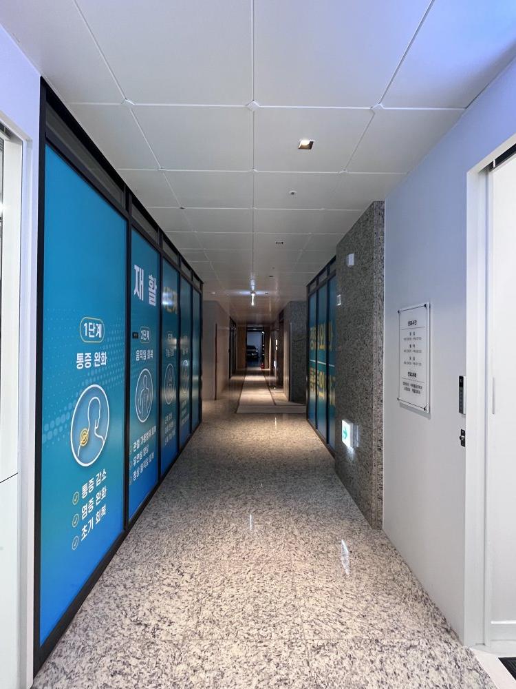 3076741372_poYDiXgz_50b94bf3c849fdc50f93c78fbc854187637f7527.jpg 이미지크게보기