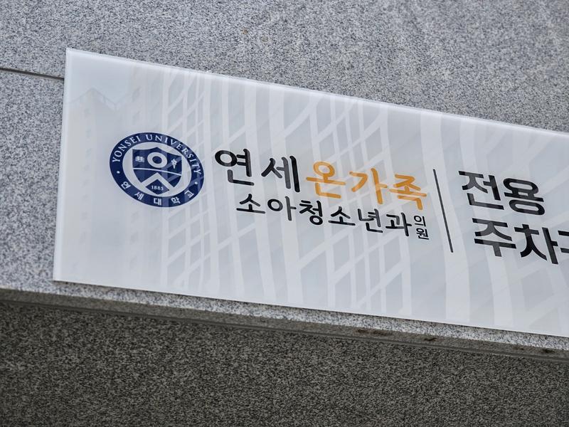 3695294320_DQKUjvOE_930822fbdf4809486217e27d9124f3080c052579.jpg 이미지크게보기