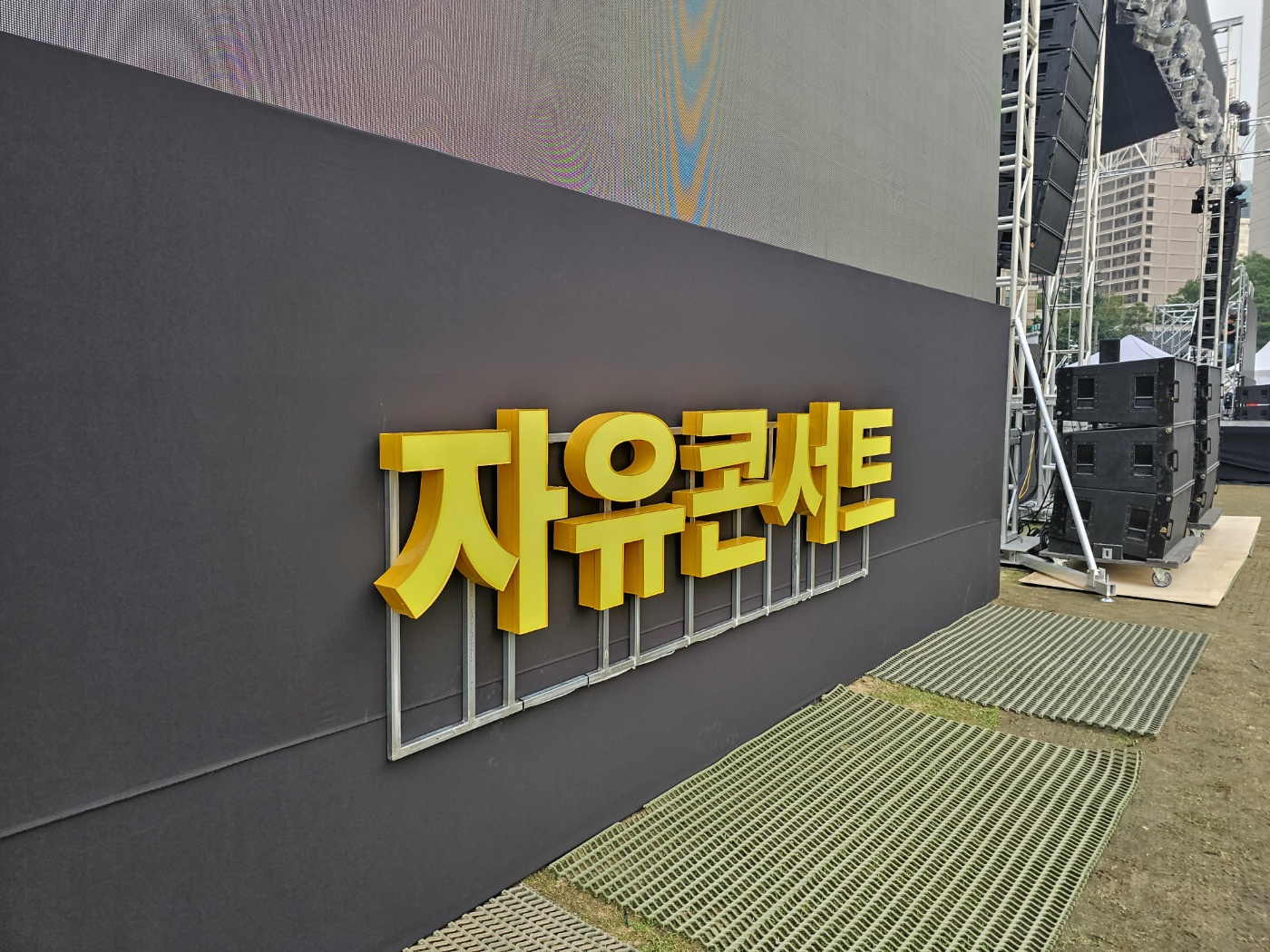 3695294320_F8Uy1w2i_28a1798a05017e83dcb4f72c068c1b57e5882983.jpg 이미지크게보기